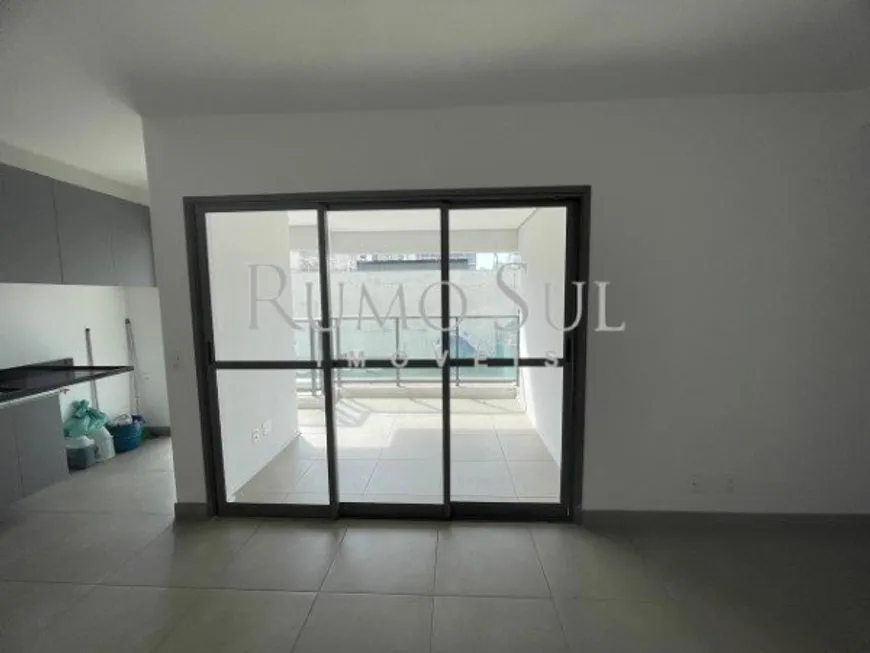 Foto 1 de Apartamento com 2 Quartos para alugar, 65m² em Campo Belo, São Paulo