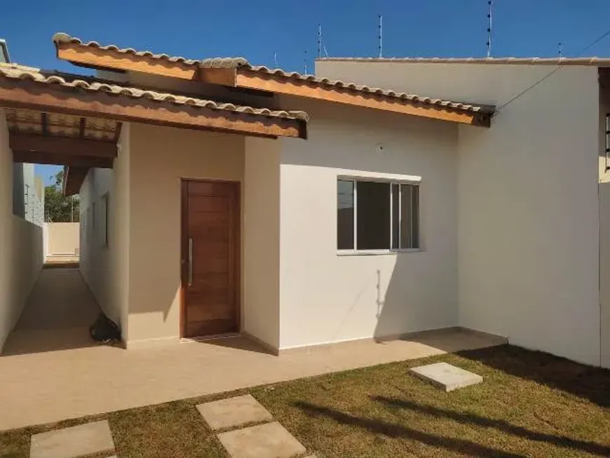 Foto 1 de Casa com 2 Quartos à venda, 73m² em Jardim Iberá, Itanhaém