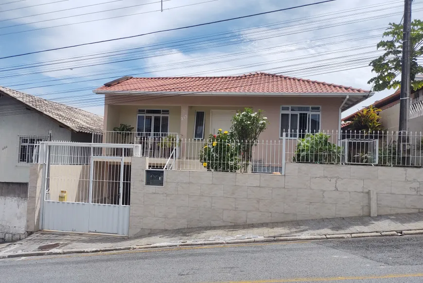 Foto 1 de Casa com 3 Quartos à venda, 100m² em Bela Vista, São José