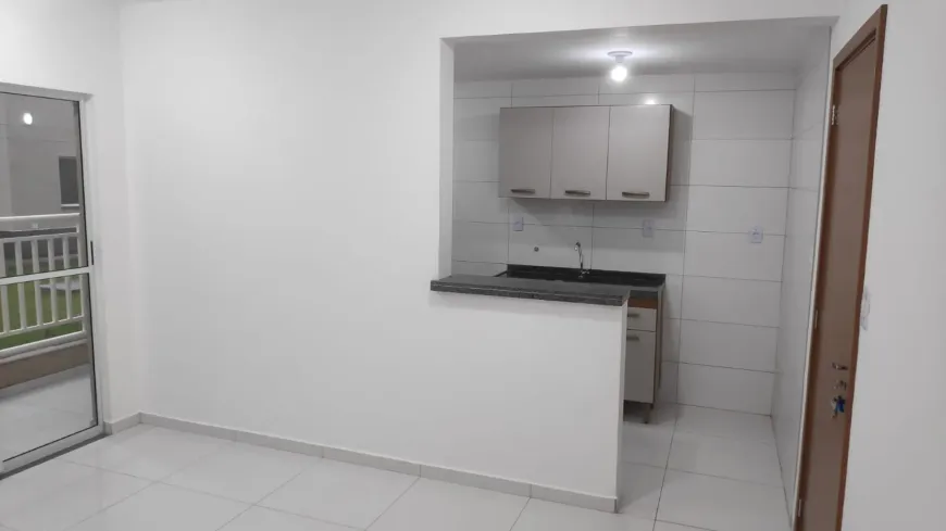 Foto 1 de Apartamento com 2 Quartos para alugar, 55m² em Turu, São Luís