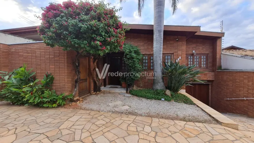 Foto 1 de Sobrado com 3 Quartos à venda, 290m² em Jardim Miranda, Campinas