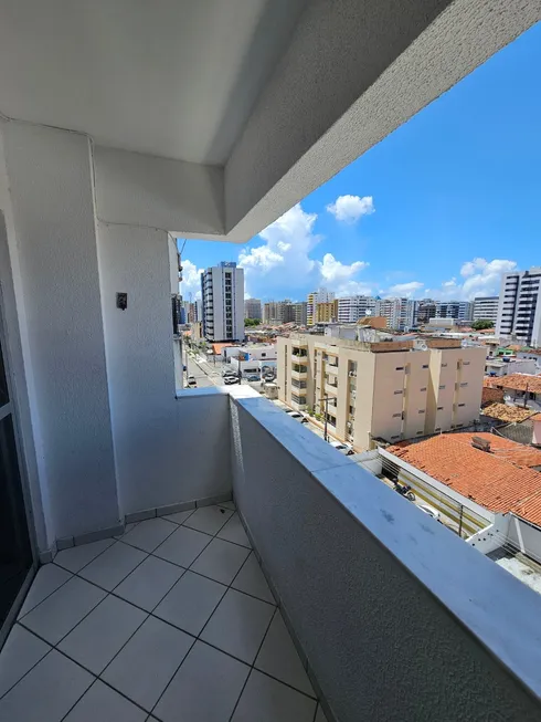 Foto 1 de Apartamento com 3 Quartos à venda, 85m² em Jatiúca, Maceió