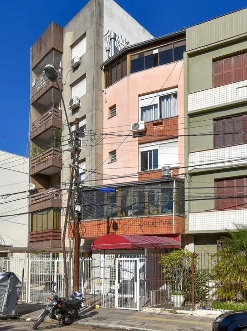 Foto 1 de Apartamento com 2 Quartos à venda, 60m² em Cidade Baixa, Porto Alegre