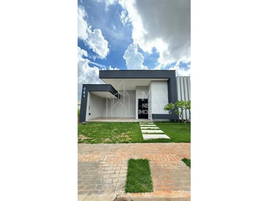 Foto 1 de Casa com 3 Quartos à venda, 230m² em Laranjeiras, Uberlândia