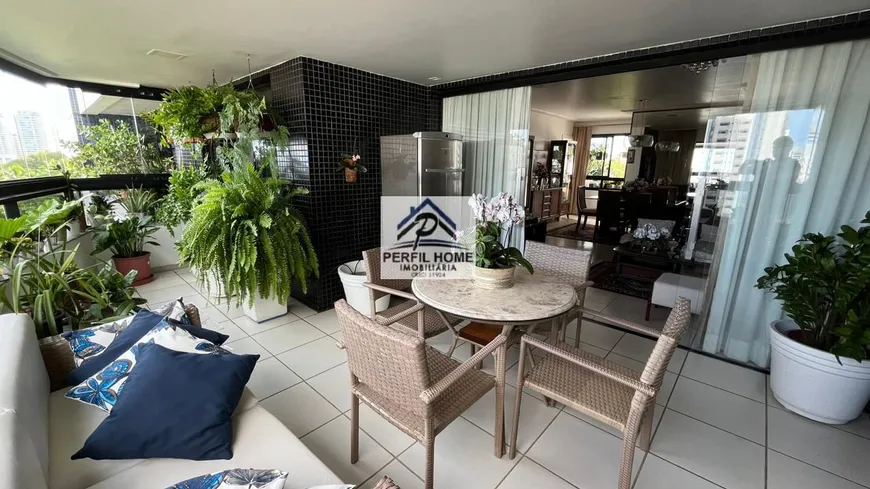 Foto 1 de Apartamento com 3 Quartos à venda, 146m² em Cidade Jardim, Salvador