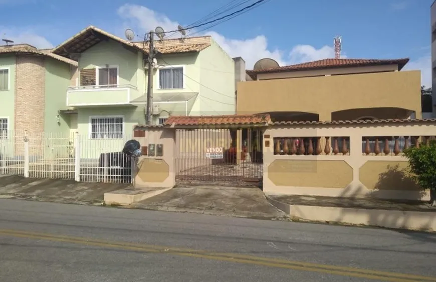 Foto 1 de Casa com 5 Quartos para venda ou aluguel, 520m² em Centro, São Pedro da Aldeia