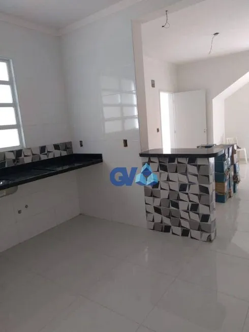 Foto 1 de Casa de Condomínio com 2 Quartos à venda, 75m² em Aparecida, Santos