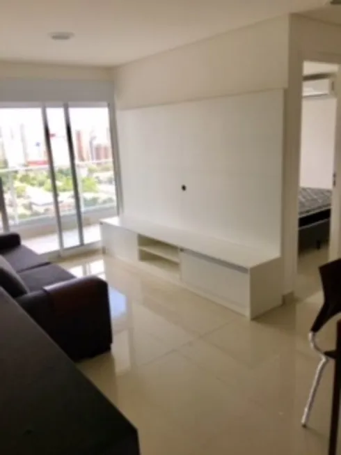 Foto 1 de Flat com 1 Quarto para alugar, 49m² em Campo Belo, São Paulo