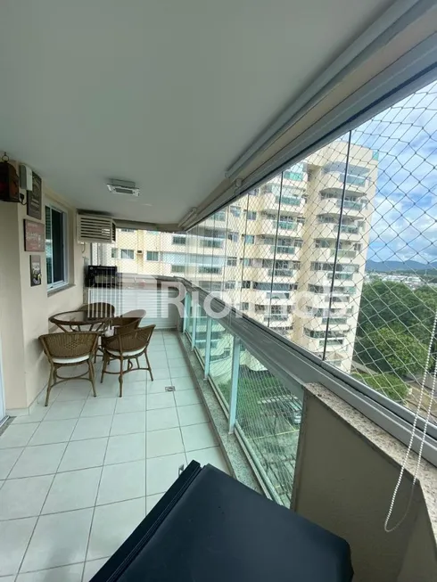 Foto 1 de Apartamento com 3 Quartos à venda, 87m² em Recreio Dos Bandeirantes, Rio de Janeiro