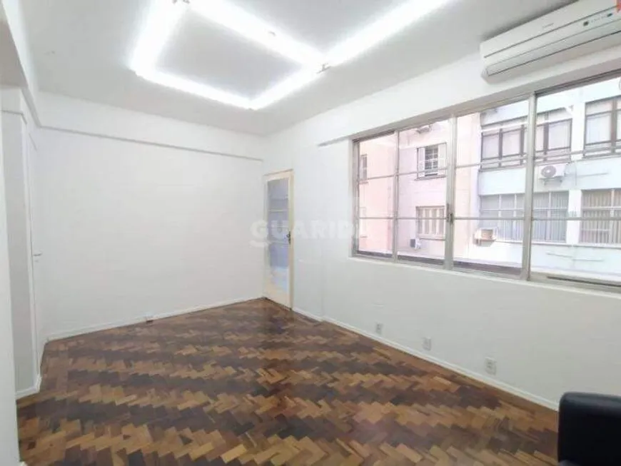 Foto 1 de Sala Comercial para alugar, 24m² em Centro Histórico, Porto Alegre