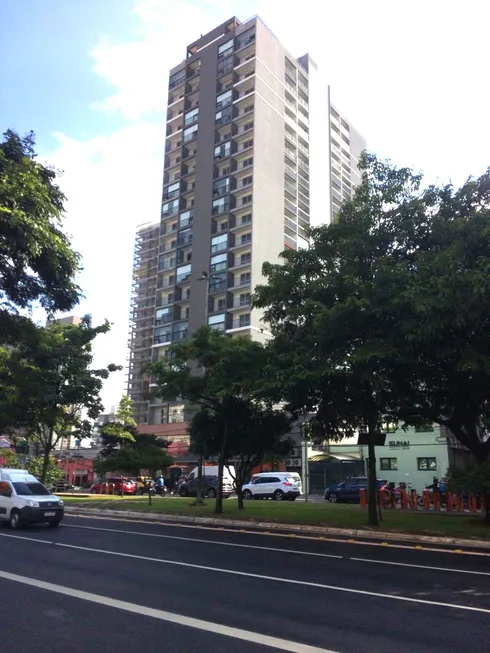 Foto 1 de Apartamento com 1 Quarto para alugar, 30m² em Vila Mariana, São Paulo