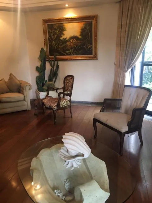 Foto 1 de Apartamento com 3 Quartos à venda, 184m² em Jardim Avelino, São Paulo