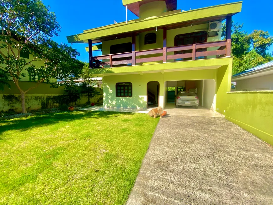 Foto 1 de Casa com 2 Quartos à venda, 156m² em Planalto, Brusque