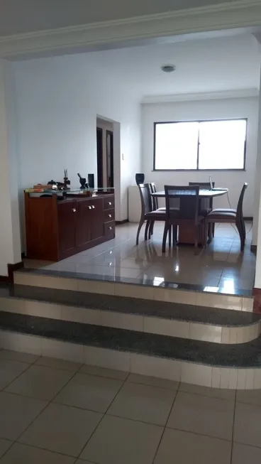 Foto 1 de Apartamento com 5 Quartos à venda, 290m² em Parque Bela Vista, Salvador