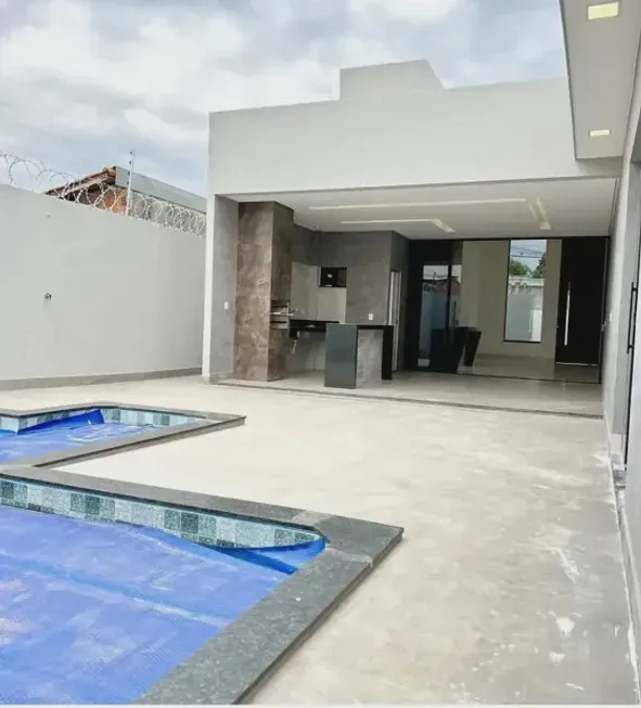 Foto 1 de Casa com 3 Quartos à venda, 190m² em Praia de Juquehy, São Sebastião