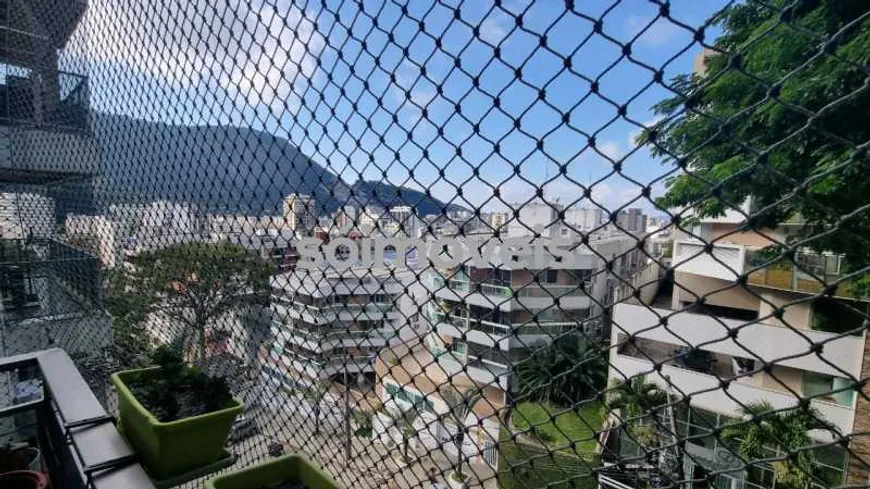 Foto 1 de Apartamento com 4 Quartos à venda, 140m² em Humaitá, Rio de Janeiro