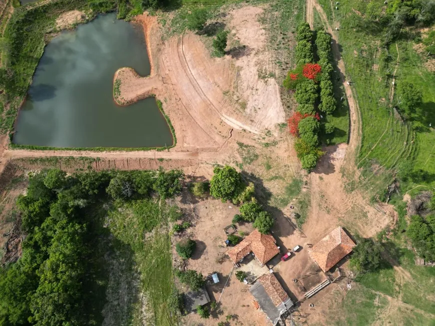 Foto 1 de Fazenda/Sítio com 7 Quartos à venda, 49m² em , Campo Alegre de Goiás