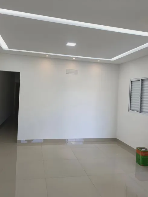 Foto 1 de Casa com 3 Quartos à venda, 110m² em Jardim Presidente, Goiânia