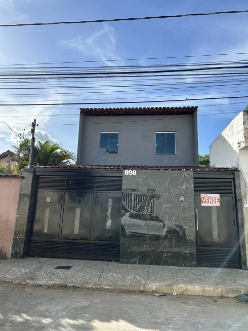 Foto 1 de Casa com 3 Quartos à venda, 280m² em Sao Pedro, Governador Valadares