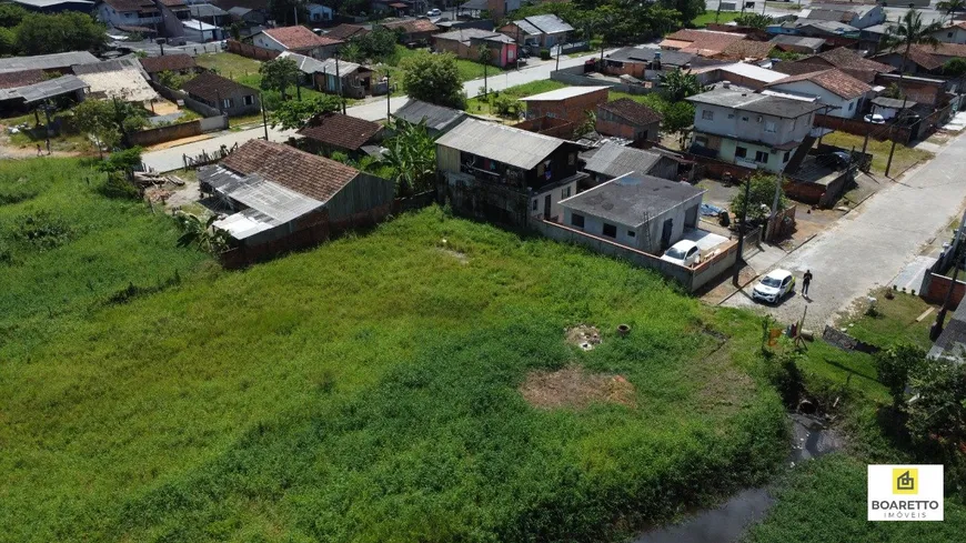 Foto 1 de Lote/Terreno à venda, 300m² em Colégio Agrícola, Araquari