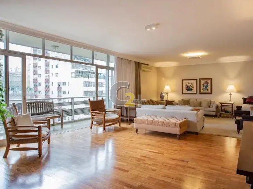 Foto 1 de Apartamento com 4 Quartos à venda, 323m² em Santa Cecília, São Paulo