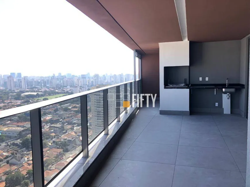 Foto 1 de Apartamento com 4 Quartos à venda, 189m² em Brooklin, São Paulo