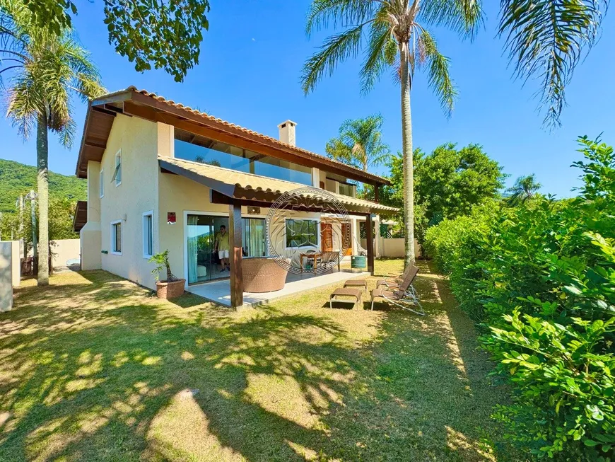 Foto 1 de Casa com 5 Quartos à venda, 300m² em Lagoa da Conceição, Florianópolis