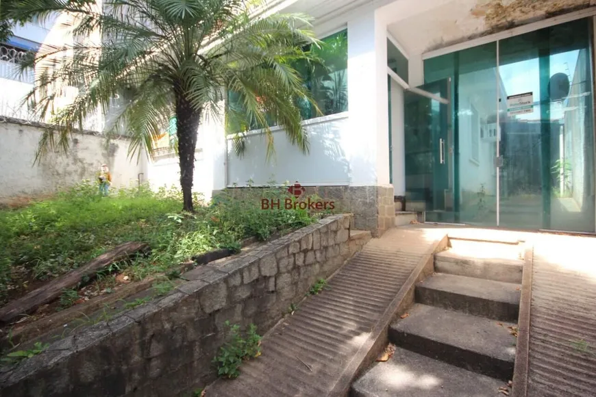 Foto 1 de Casa com 4 Quartos à venda, 280m² em Barro Preto, Belo Horizonte