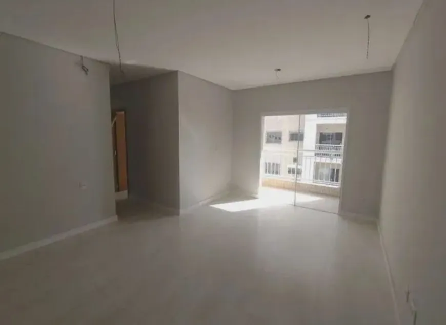 Foto 1 de Apartamento com 3 Quartos à venda, 79m² em Sacramenta, Belém
