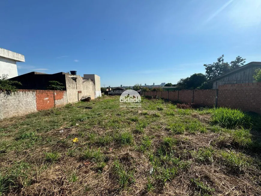 Foto 1 de Lote/Terreno à venda, 675m² em Santa Cruz, Cascavel