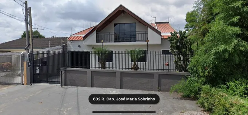 Foto 1 de Sobrado com 4 Quartos à venda, 350m² em Fanny, Curitiba