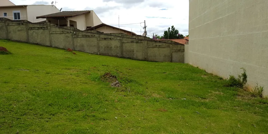 Foto 1 de Lote/Terreno à venda, 300m² em Roncáglia, Valinhos