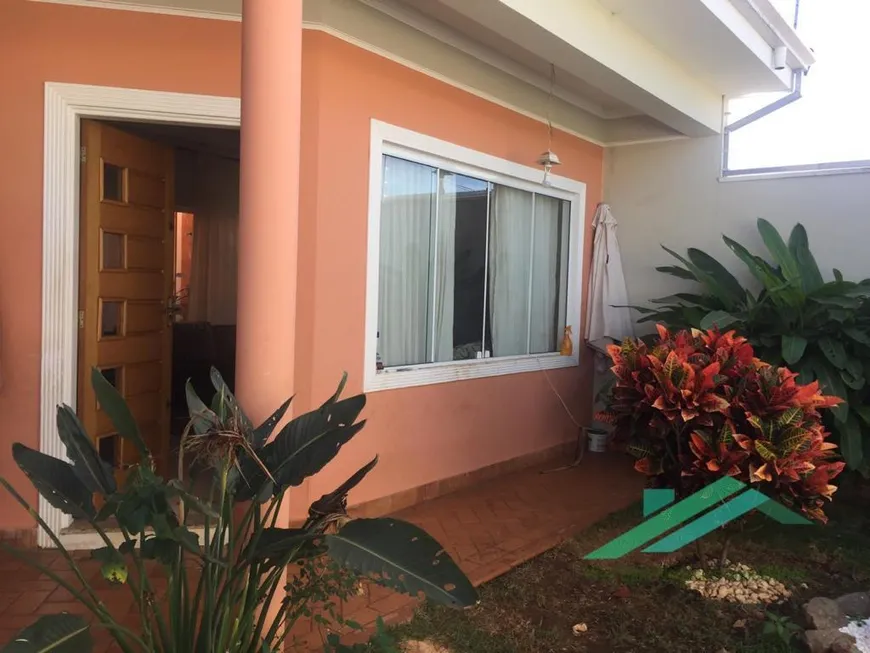 Foto 1 de Casa com 3 Quartos à venda, 120m² em Residencial Vitória, Boituva