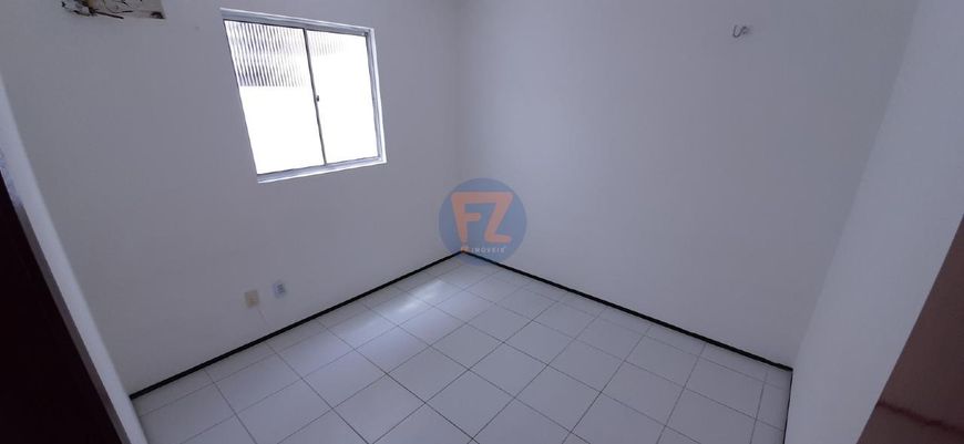 Casas com área de serviço para alugar em Vila União, Fortaleza, CE