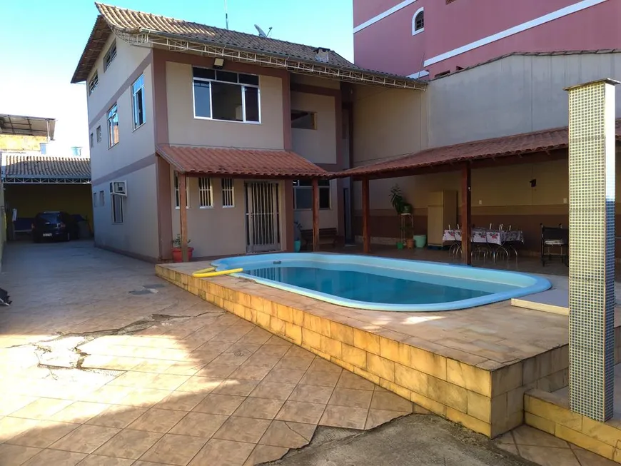 Foto 1 de Casa com 5 Quartos à venda, 328m² em Vila Americana, Volta Redonda