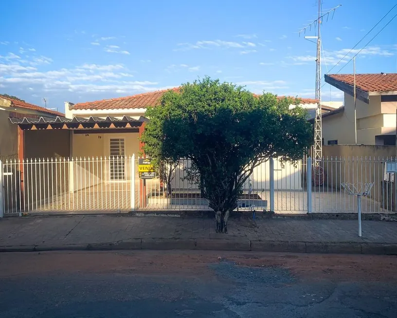 Foto 1 de Casa com 3 Quartos à venda, 122m² em Vila Belvedere, Americana