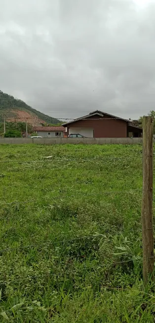 Foto 1 de Lote/Terreno à venda, 1200m² em Itapocu, Araquari