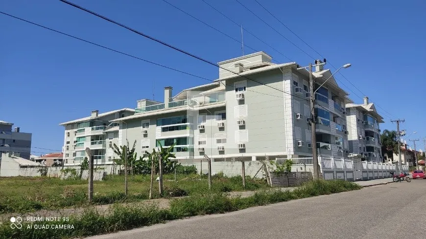 Foto 1 de Apartamento com 3 Quartos à venda, 115m² em Ingleses do Rio Vermelho, Florianópolis