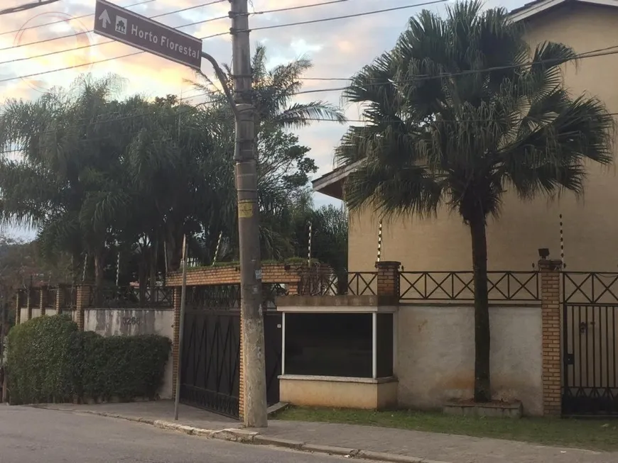 Foto 1 de Casa de Condomínio com 3 Quartos à venda, 240m² em Jardim Peri, São Paulo