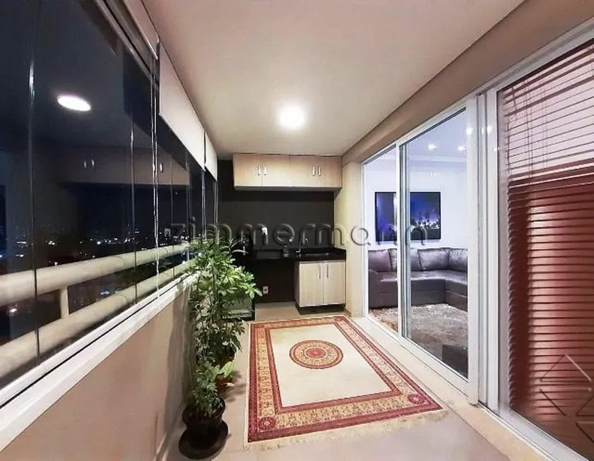 Foto 1 de Apartamento com 1 Quarto à venda, 47m² em Barra Funda, São Paulo