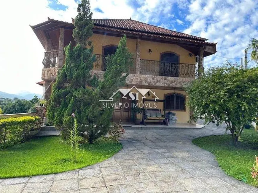 Foto 1 de Casa com 5 Quartos à venda, 460m² em Taquara, Rio de Janeiro