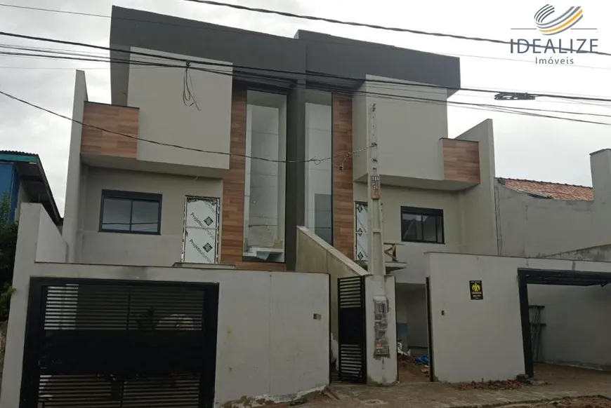 Foto 1 de Sobrado com 3 Quartos à venda, 170m² em Afonso Pena, São José dos Pinhais