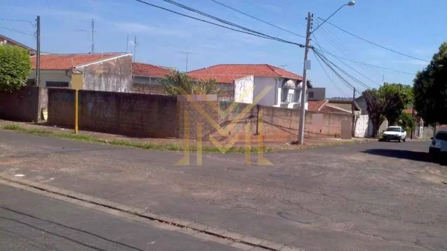 Foto 1 de Lote/Terreno à venda, 319m² em Vila Pacífico II, Bauru