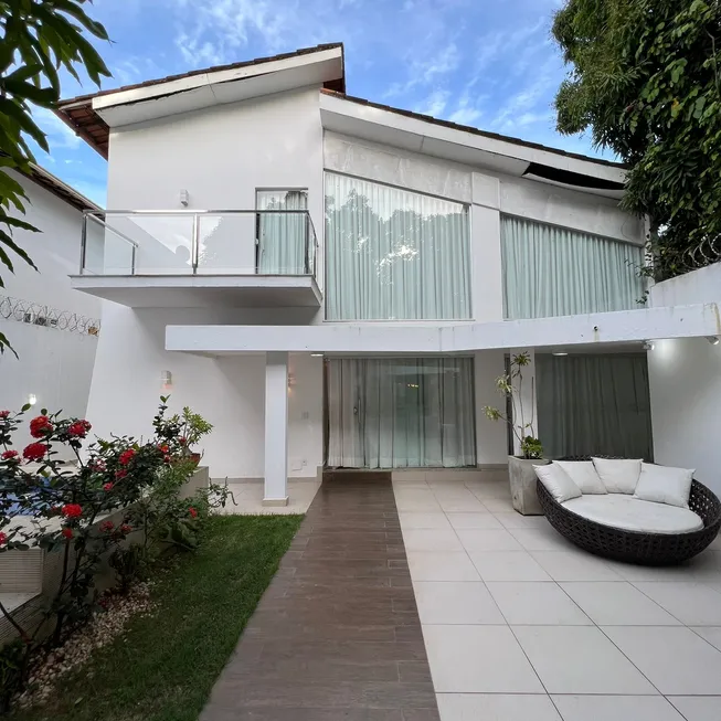 Foto 1 de Casa com 3 Quartos à venda, 360m² em Ilha dos Araujos, Governador Valadares