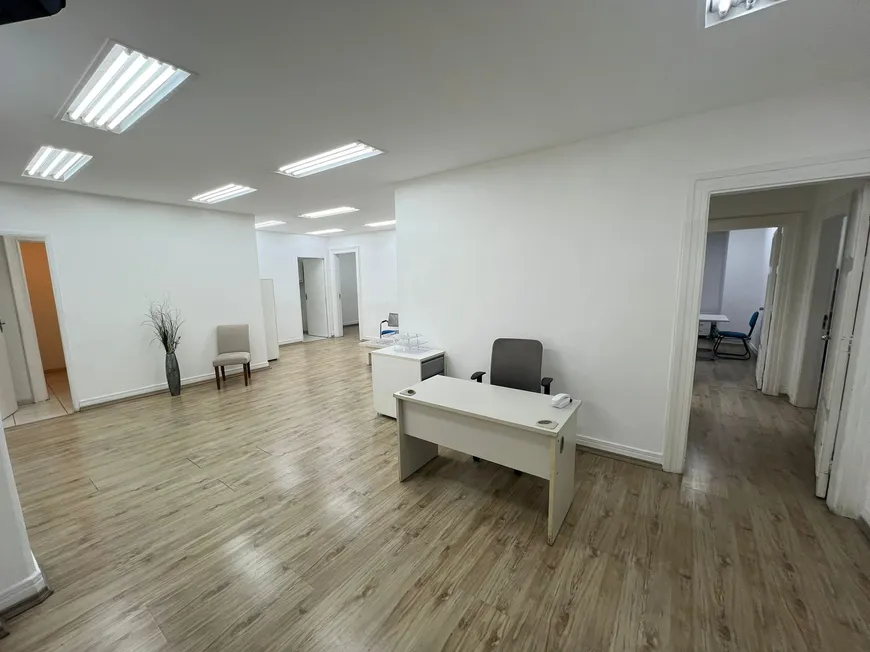 Foto 1 de Sala Comercial com 7 Quartos para alugar, 150m² em Centro, São Paulo