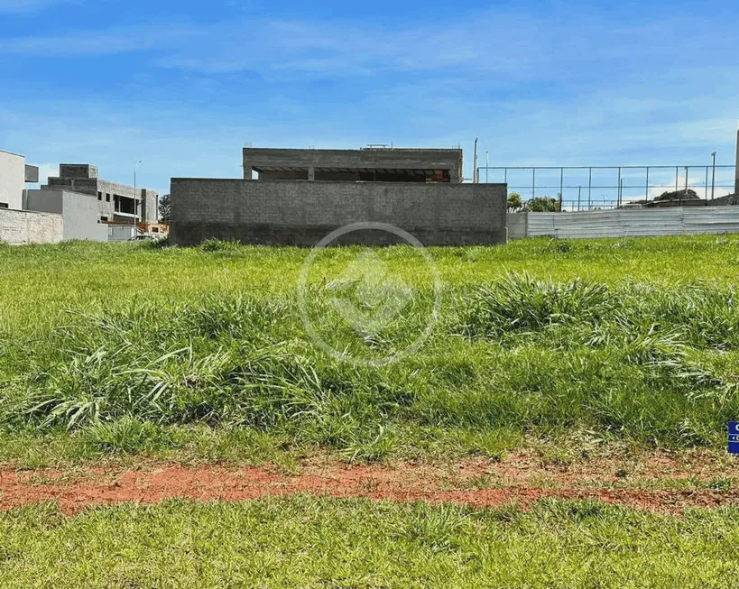 Foto 1 de Lote/Terreno à venda, 525m² em Jardins Italia, Goiânia