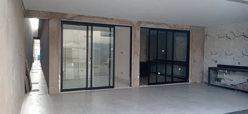 Foto 1 de Casa de Condomínio com 4 Quartos à venda, 400m² em Ceilandia Centro, Brasília