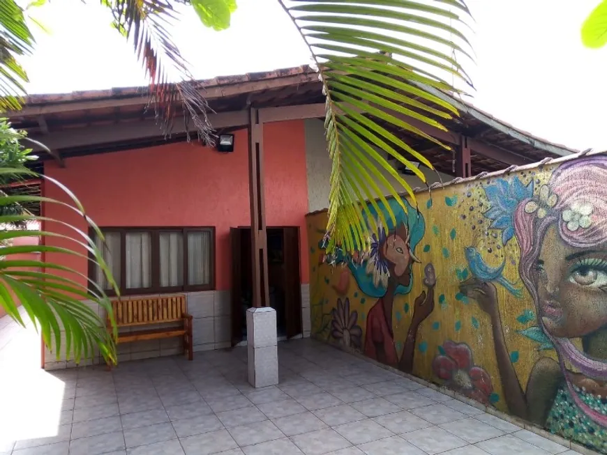 Foto 1 de Casa com 3 Quartos à venda, 100m² em Jardim das Palmeiras, Itanhaém