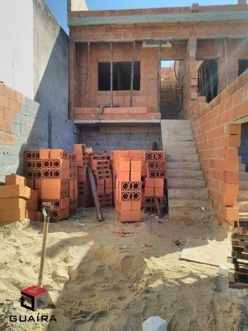 Foto 1 de Casa com 3 Quartos à venda, 117m² em Camilópolis, Santo André