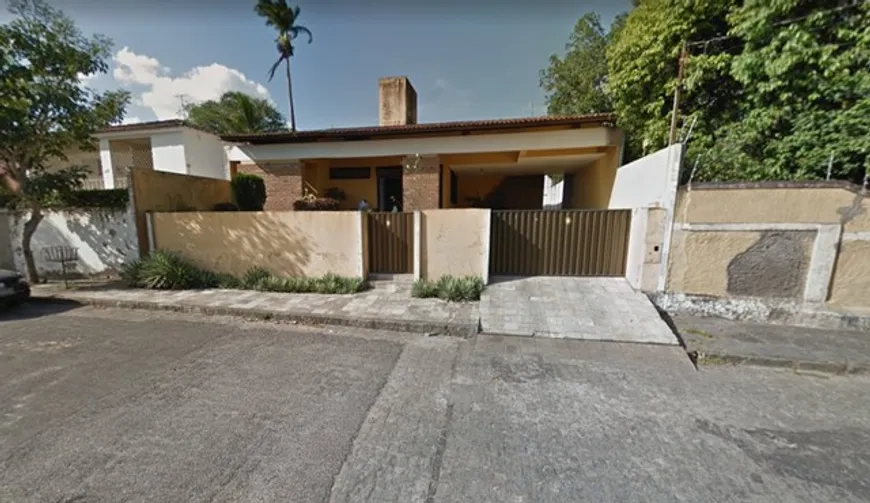 Foto 1 de Casa com 4 Quartos à venda, 300m² em Alto Branco, Campina Grande